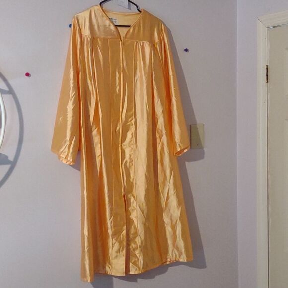 Good robe Size: 5' 5" / 5' 6"  (SHRT U1-005) - Picture 1 of 2